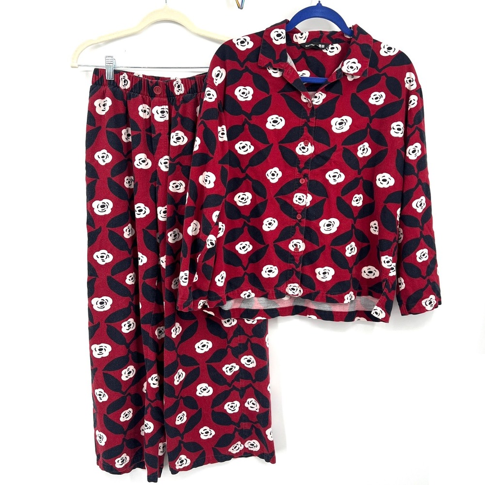 Uniqlo Marimekko red floral flannel pajamas 2pc set Scandinavian Finnish M